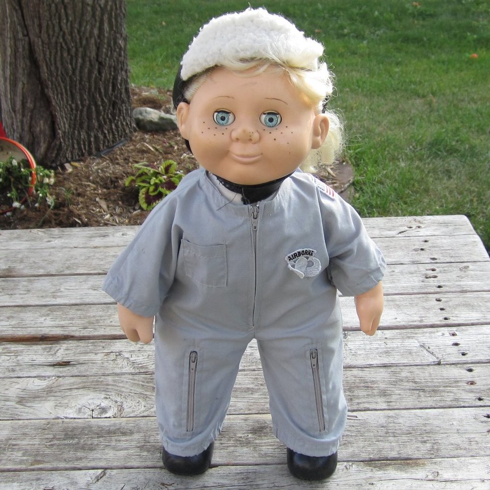 Wanna Be Doll 1986 Airborne Blonde, Blue Eye Girl
